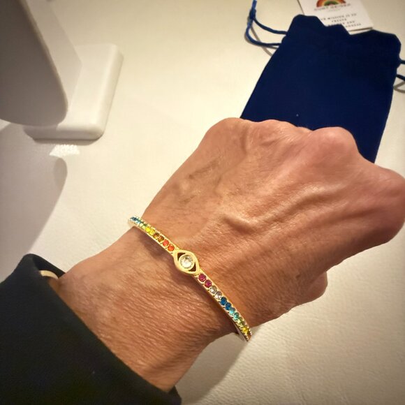 NWT KURT GEIGER Evil Eye Crystal Hinge Bangle BRACELET MULTICOLOR W BAG - Picture 7 of 7